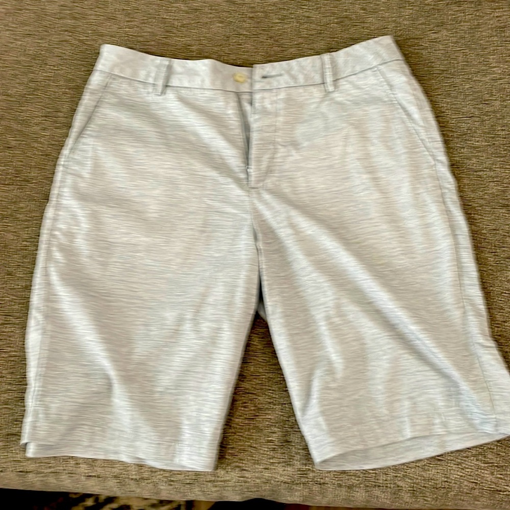 Puma golf shorts size 32 grey